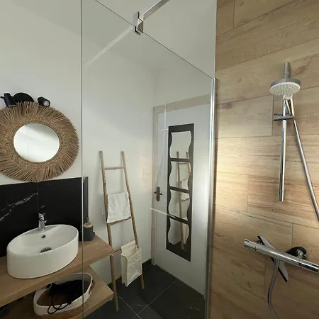 Feriehus Maison De Vacances, Quartier Calme, Jardin, 6 Pers Les Sables-dʼOlonne